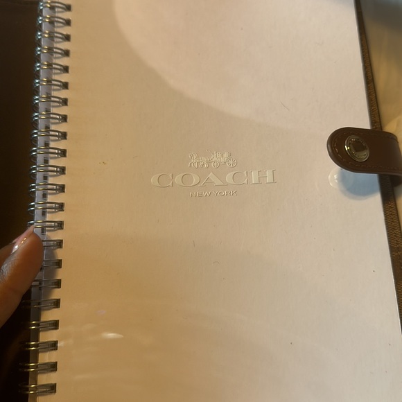 Authentic Coach Note Pad - Picture 4 of 8